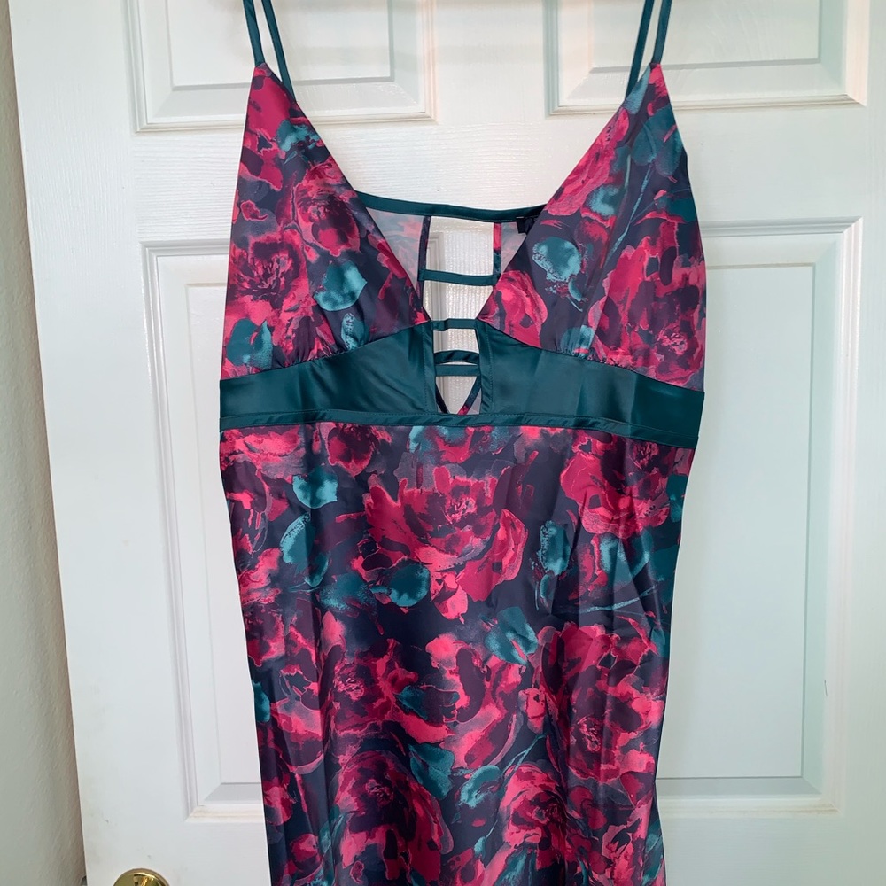 Lingerie chemise, Sz 20, Adjustable straps, NEW!!